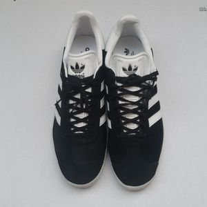 Black and White Adidas Gazelle